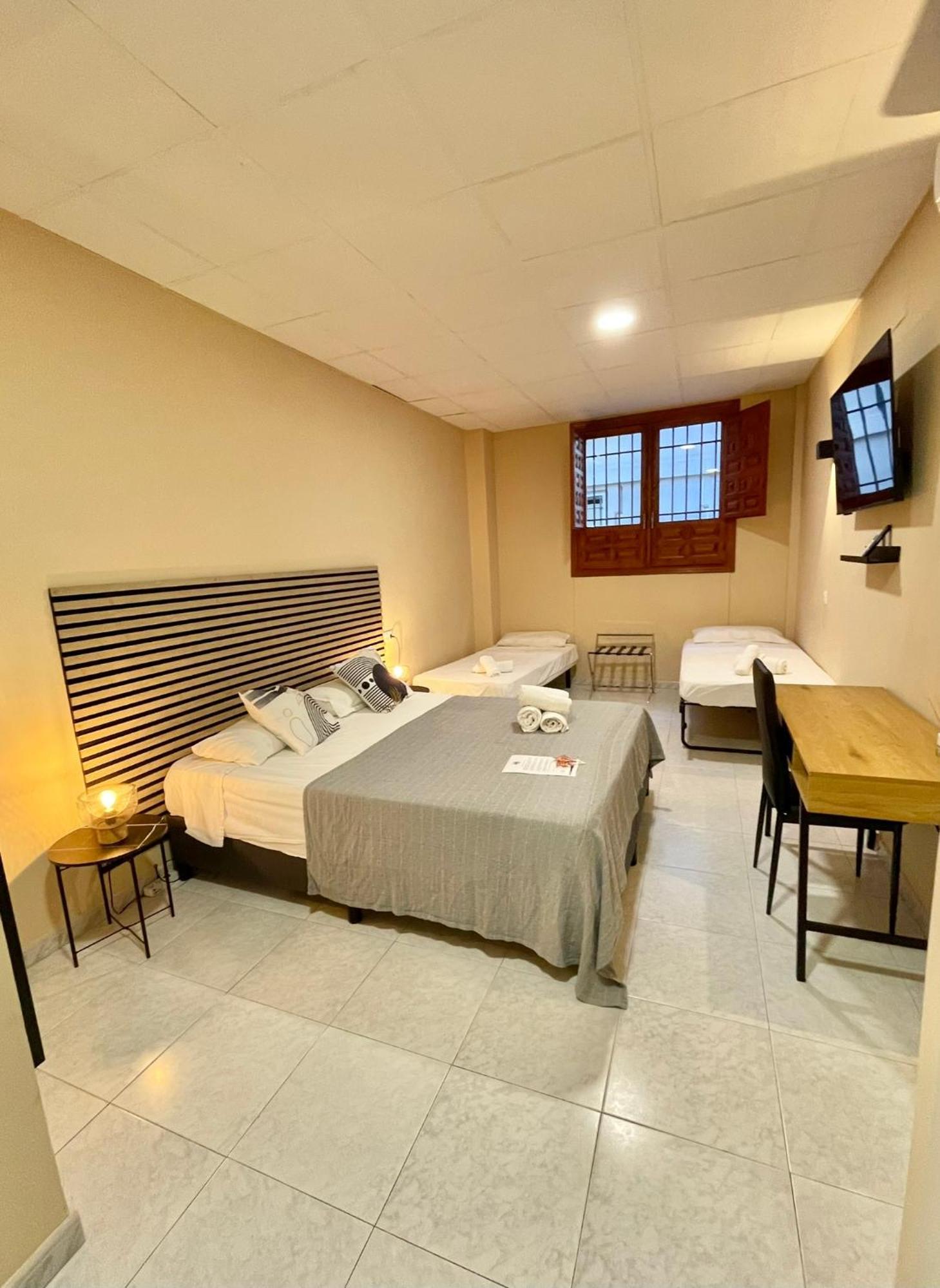 Jubilus Rooms Toledo Exterior foto