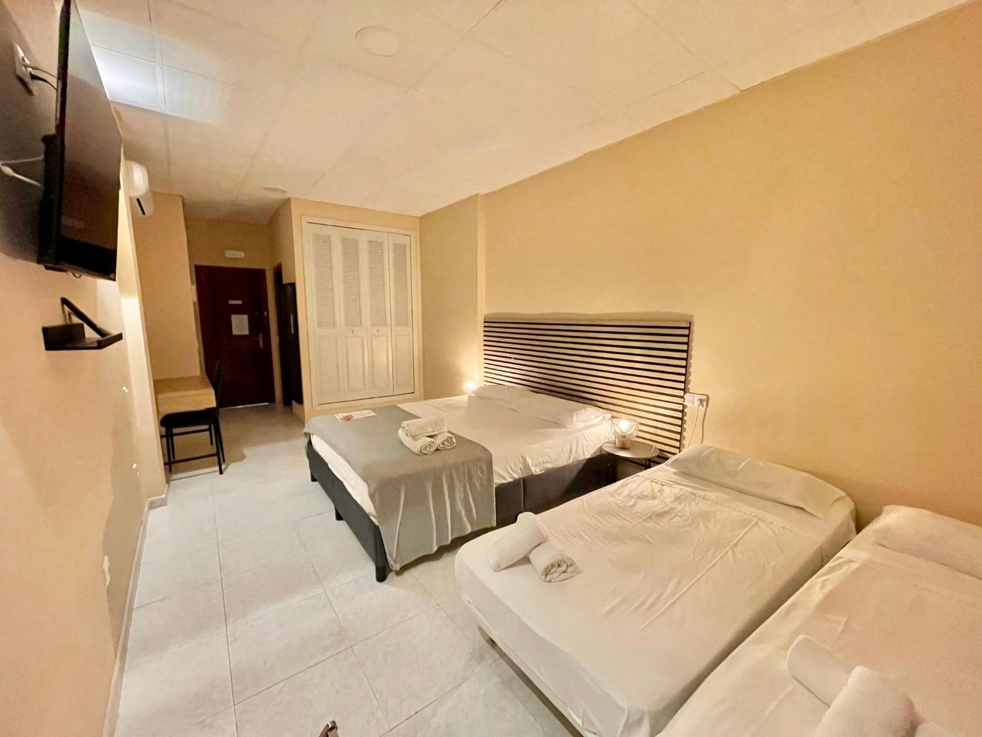 Jubilus Rooms Toledo Exterior foto